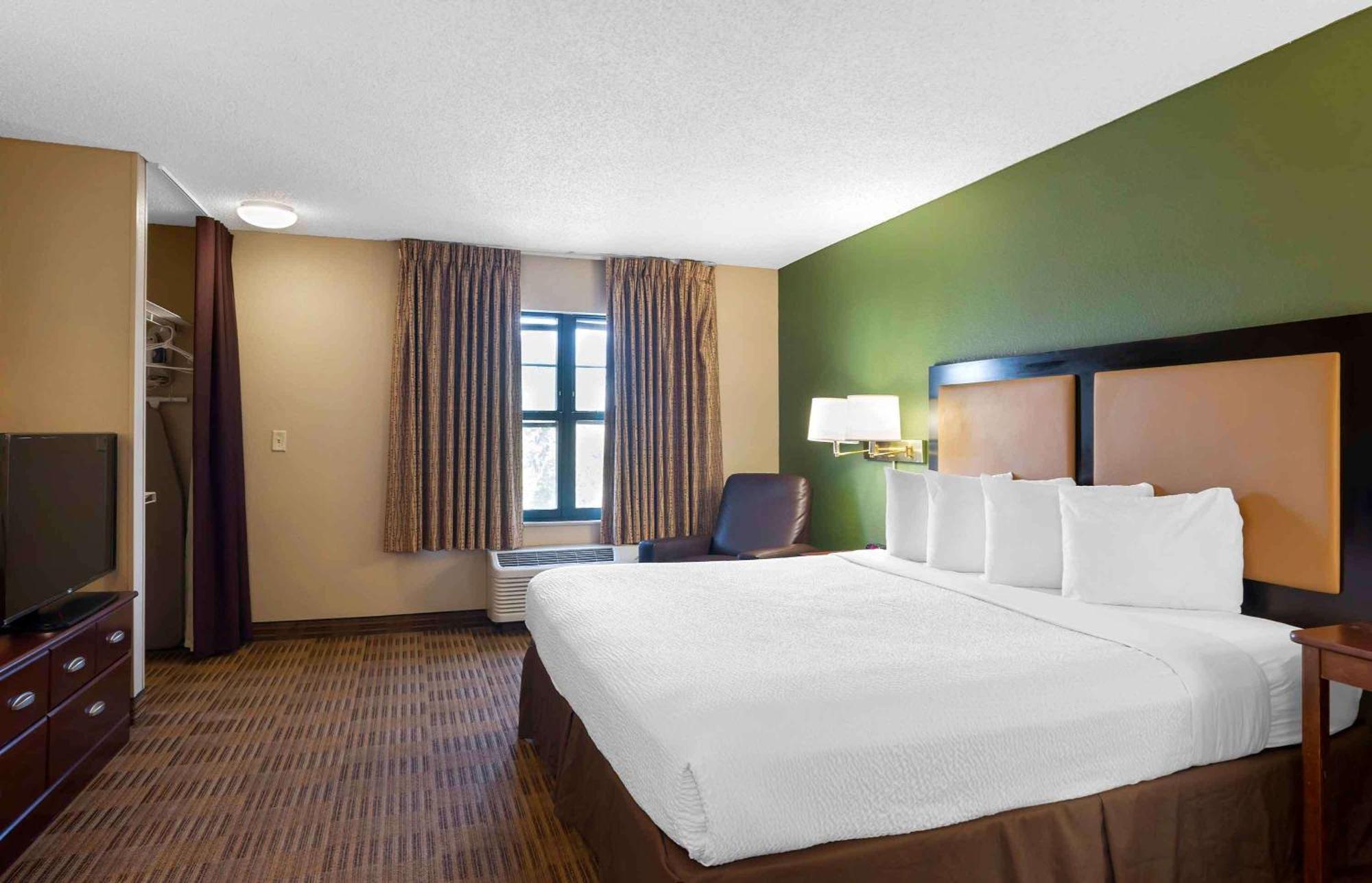 Extended Stay America Select Suites - Chicago - Naperville - West Kültér fotó
